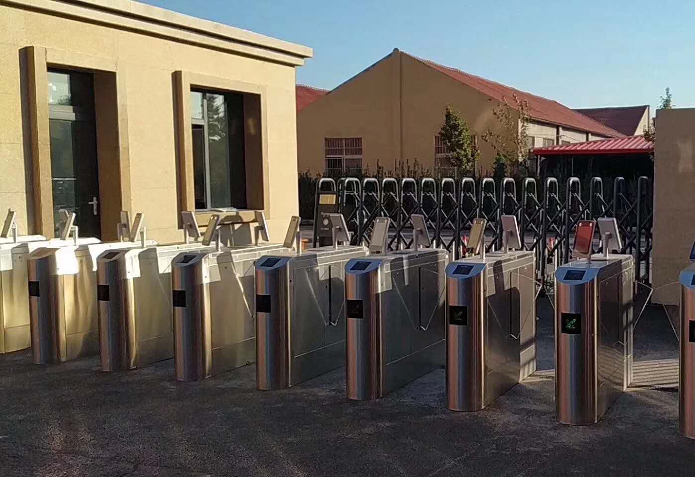 1597310915506493.jpg 1597310915506493.jpg